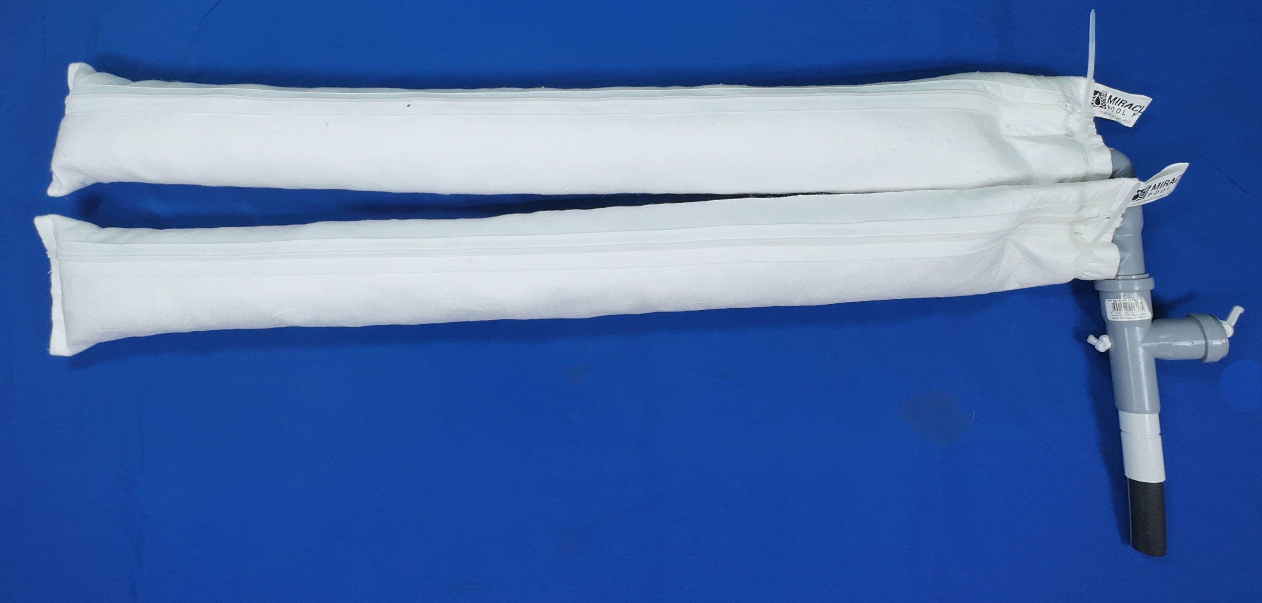 The Authentic Miraclebag© by Strausz. (PreMB2xSet) 0.5 micron for 10-30 m³. 2-piece extra-fine pack with safety valve. This is what you need if you want to reduce the frequency of cleaning thanks to the double filtration surface. Pool water filter, also ideal as a sand filter replacement. 100 cm. - Imagen 7